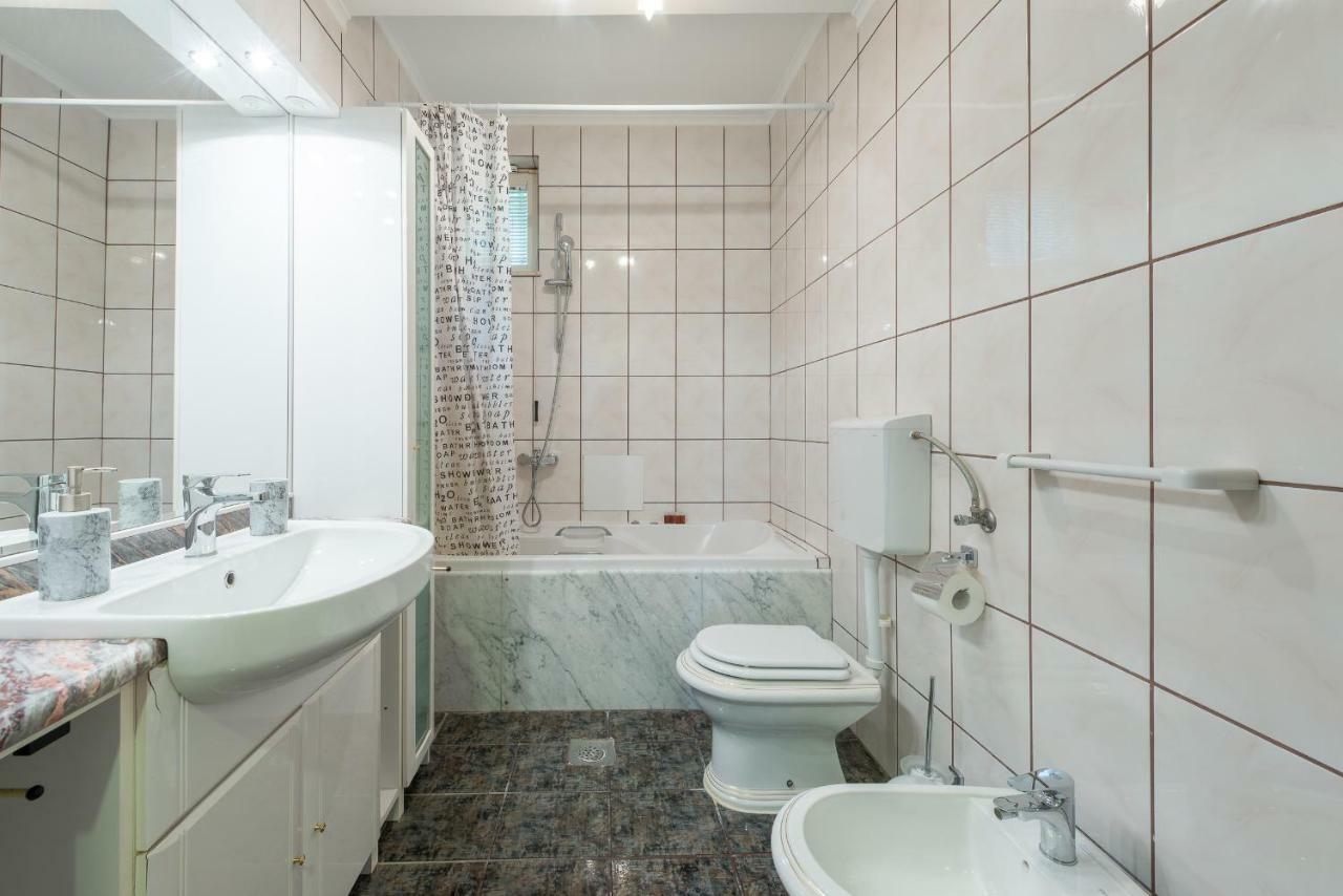 Oasis Apartment